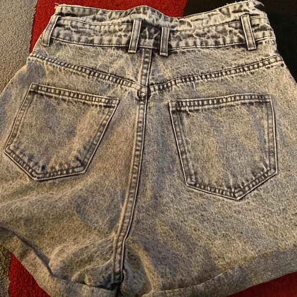 - Elan JESSE GREY WASH SHORTS size S​​ - Picture 5 of 5